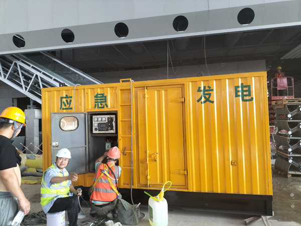 贡觉怎样判断空气滤清器是否需要更换？